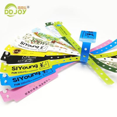 防水・個性化されたイベント用プラスチックソリューション