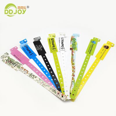 防水・個性化されたイベント用プラスチックソリューション