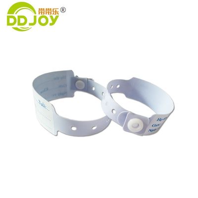 新生児の軟腕帯 RFID NFCチップと青いPVC素材のカスタムロゴ