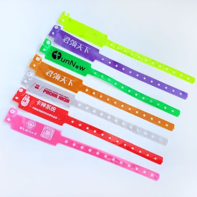 イベント パーティー バングル ネオンカラー カスタム ロックID プラスチックビニール ブレスレット