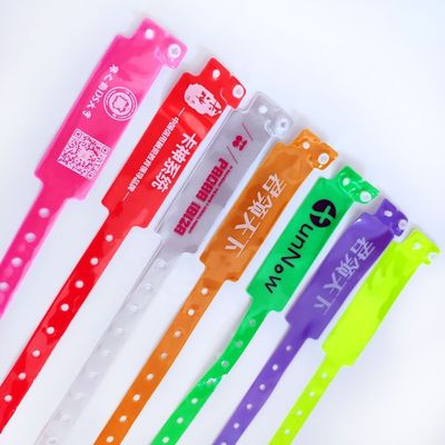 イベント パーティー バングル ネオンカラー カスタム ロックID プラスチックビニール ブレスレット