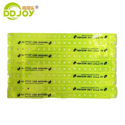 デザイン PVC プラスチック ブレスレット 記念日 環境に優しい反射式腕帯