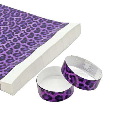 カスタマイズされた防水紙 タイベック RFID 腕帯 NFC 機能が含まれています