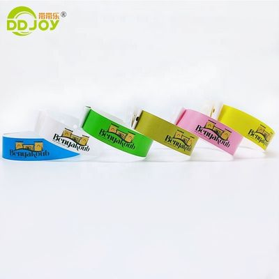イベント アンチアレルギー カスタム 防水 CMYK LOGO テーマパーク用複合腕帯