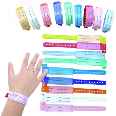 柔らかいプラスチックID腕帯 子供用 カスタムビニール ワンタイムブレスレット アムステーション