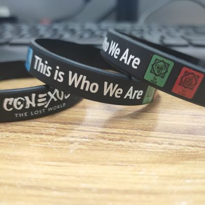 オーダーメイド ブランド ロゴ シリコン 腕帯 オーダーメイド ゴム ブレスレット 祭り ギフト