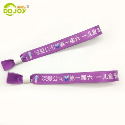 アートワーク オーダーメイド ロゴ サブライメーション ショート ランヤード 織り 使い捨て リストバンド 祭り