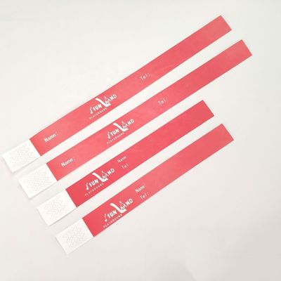 TYK1056D 中国年 OEM 印刷技術付きの Tyvek 紙のカスタマイズされた腕帯