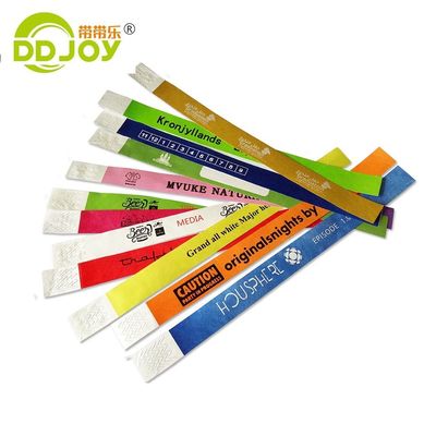 ISO9001 認証された 防水型 Tyvek 紙 ブレスレット イベント識別とエントリ
